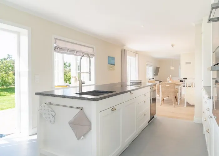 Reethus Febitz Nieblum